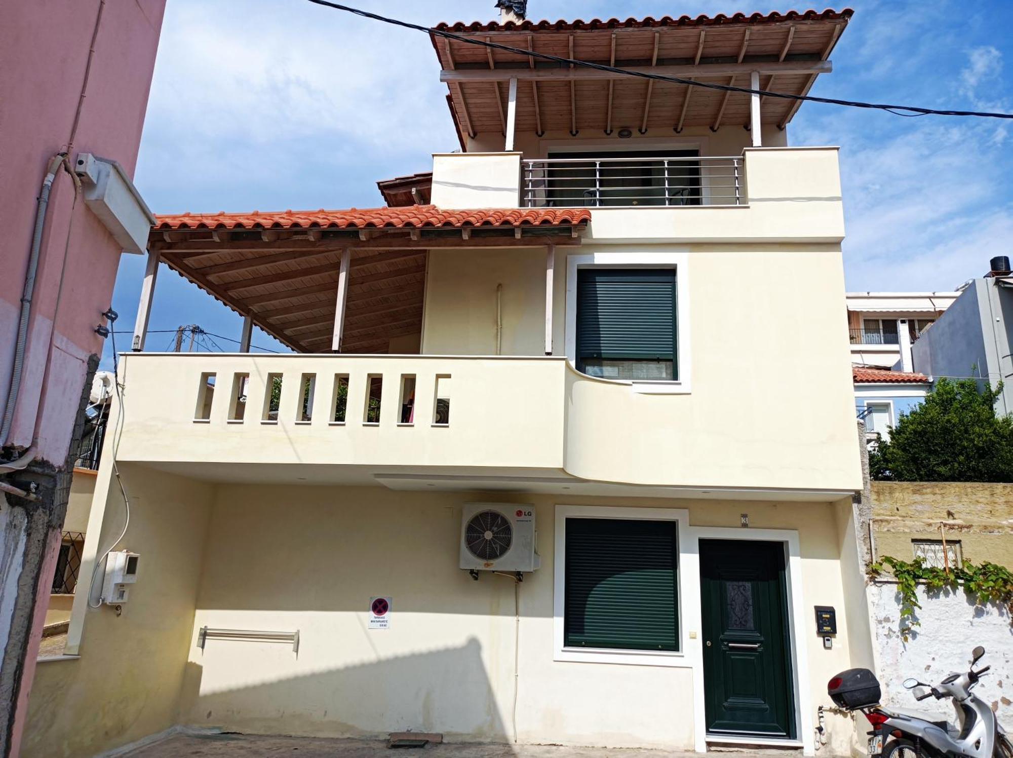 Kamares Apartment *